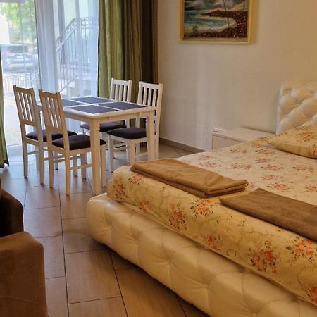 Palanga Apartaments - Mickevičiaus 8 Bagian luar foto